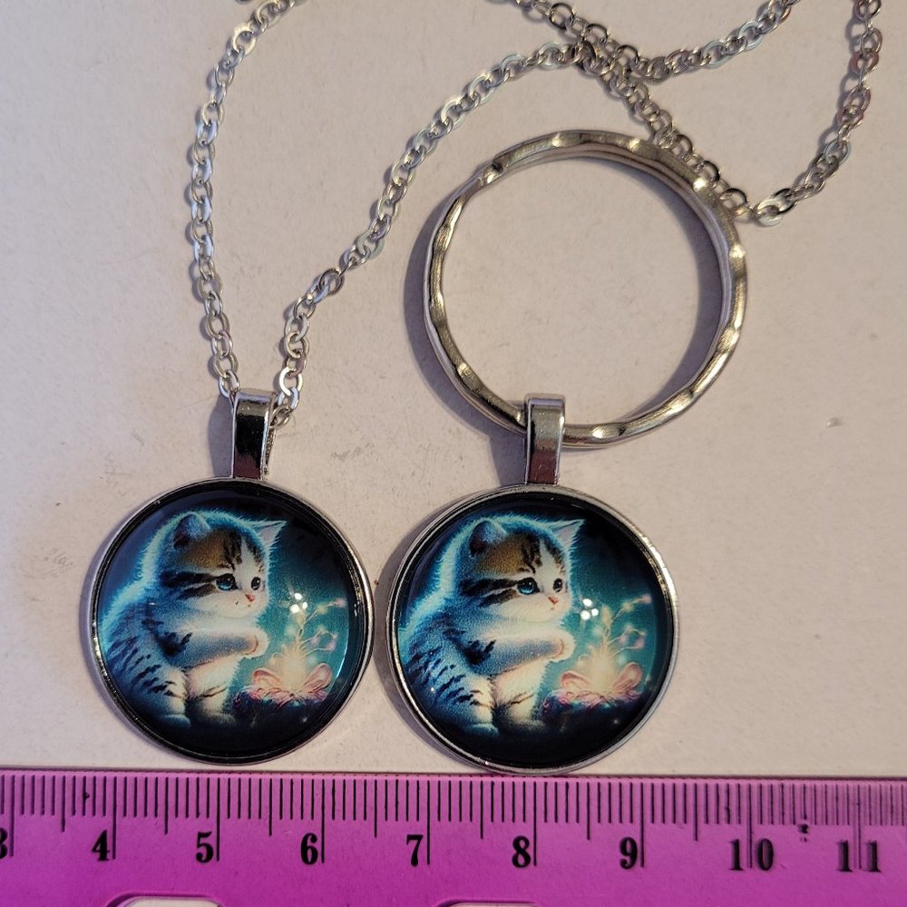 Pendant and Key Chain Combo - Picture 5 of 8